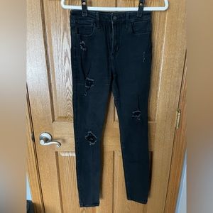 Black ripped Hollister jeans size3L w26 l32